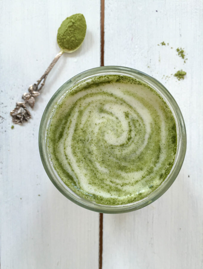 Matcha Green Tea Latte - vegan, plant based, vegetarian, gluten free - heavenlynnhealthy.com