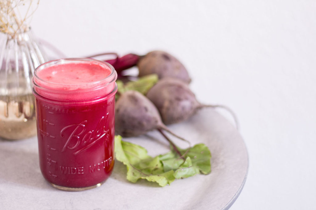 Delicious Beetroot Juice - vegan, plant based, vegetarian, gluten free - heavenlynnhealthy.com