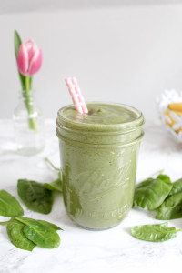 My Favorite Green Smoothie - plant based, gluten free, refined sugar free, vegan, healthy - heavenlynnhealthy.com