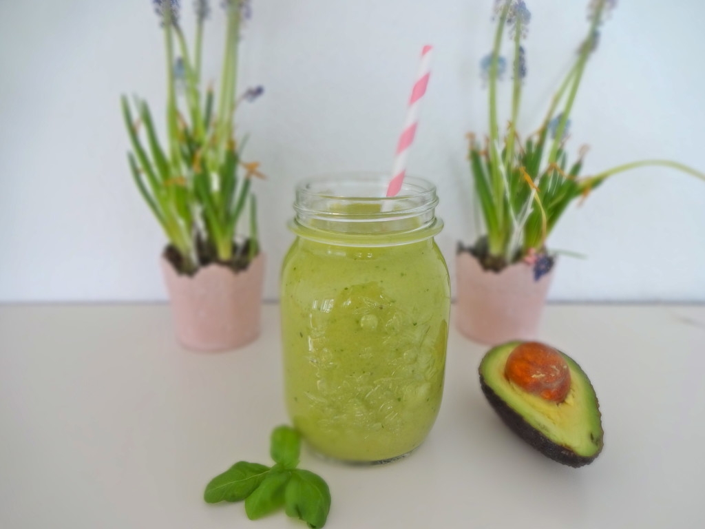 Green Mango Basil Smoothie