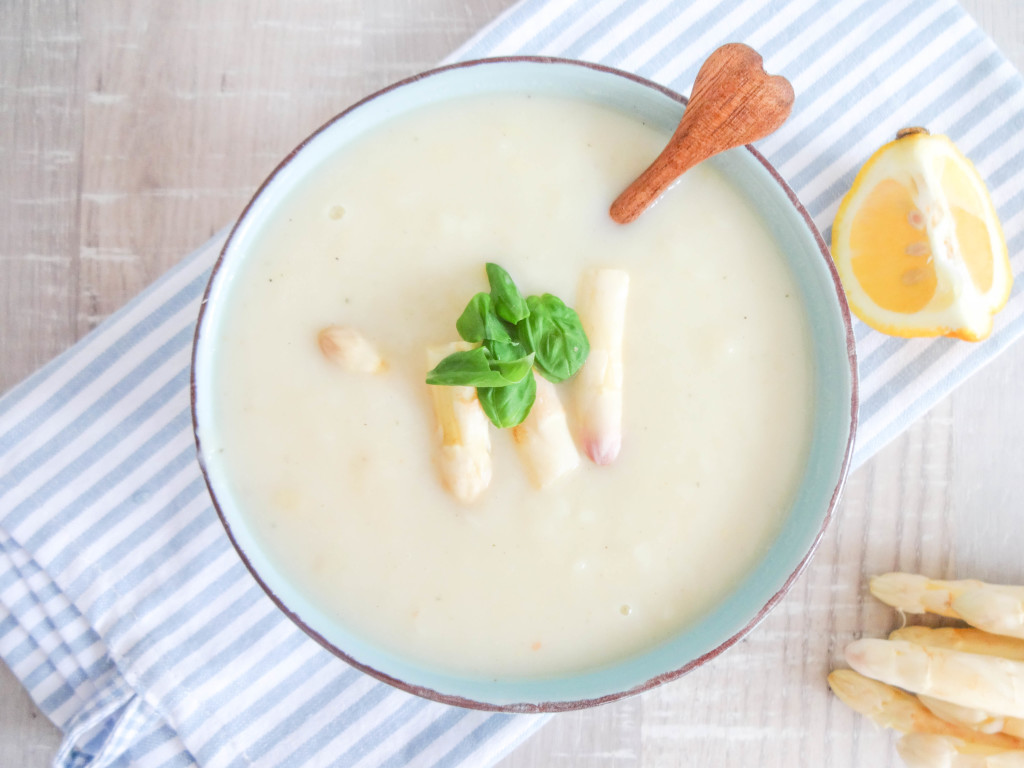 Creamy White Asparagus Soup