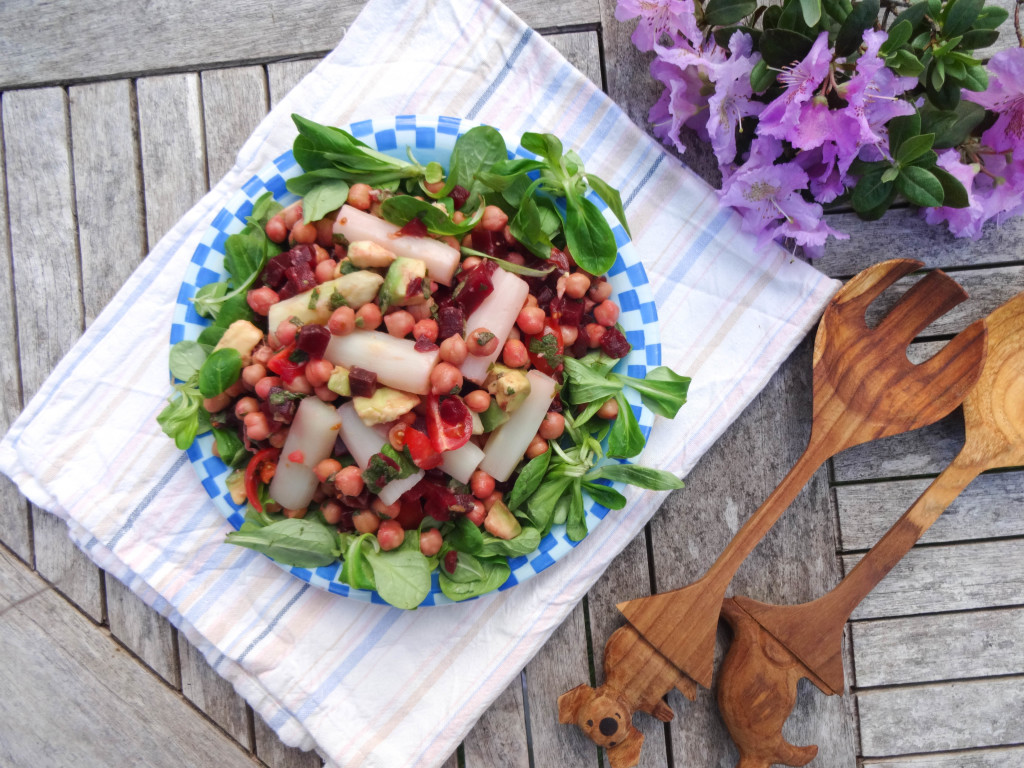 Oriental Asparagus Chickpea Salad