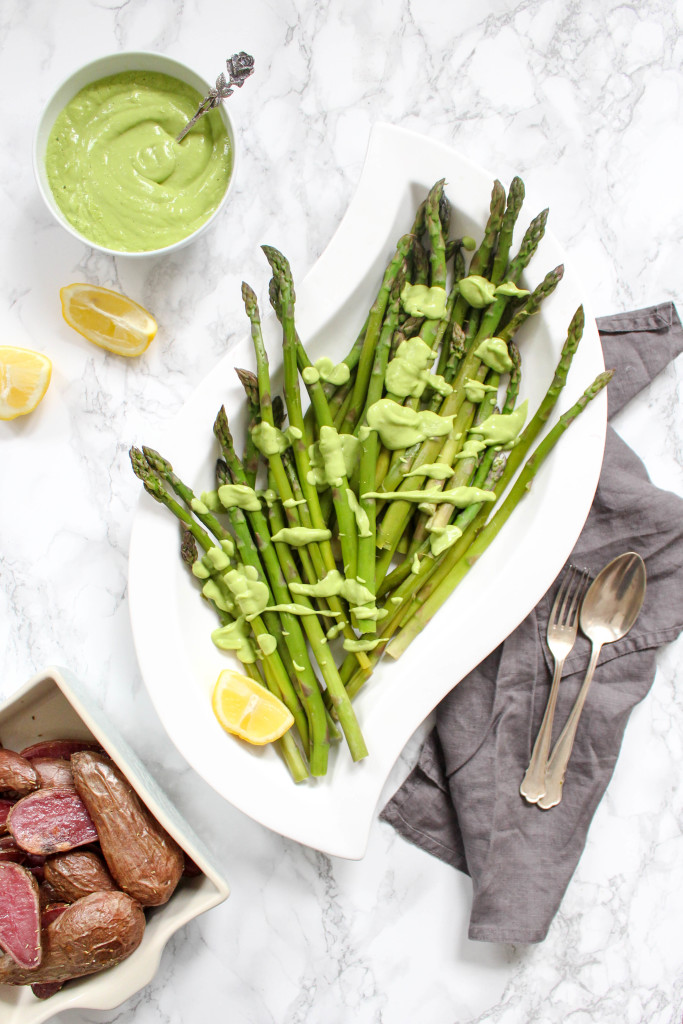 Asparagus with Avocado Hollandaise - vegan, vegetarian, plant based, gluten free - heavenlynnhealthy.com