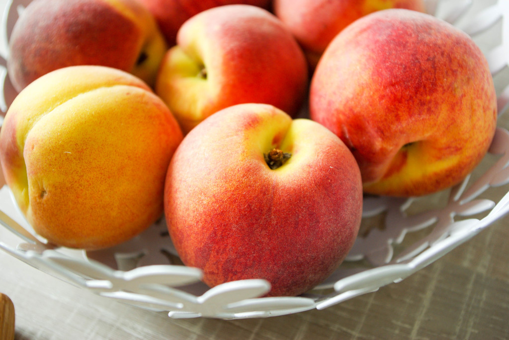 Peach and Strawberry Crumble Heavenlynn Healthy