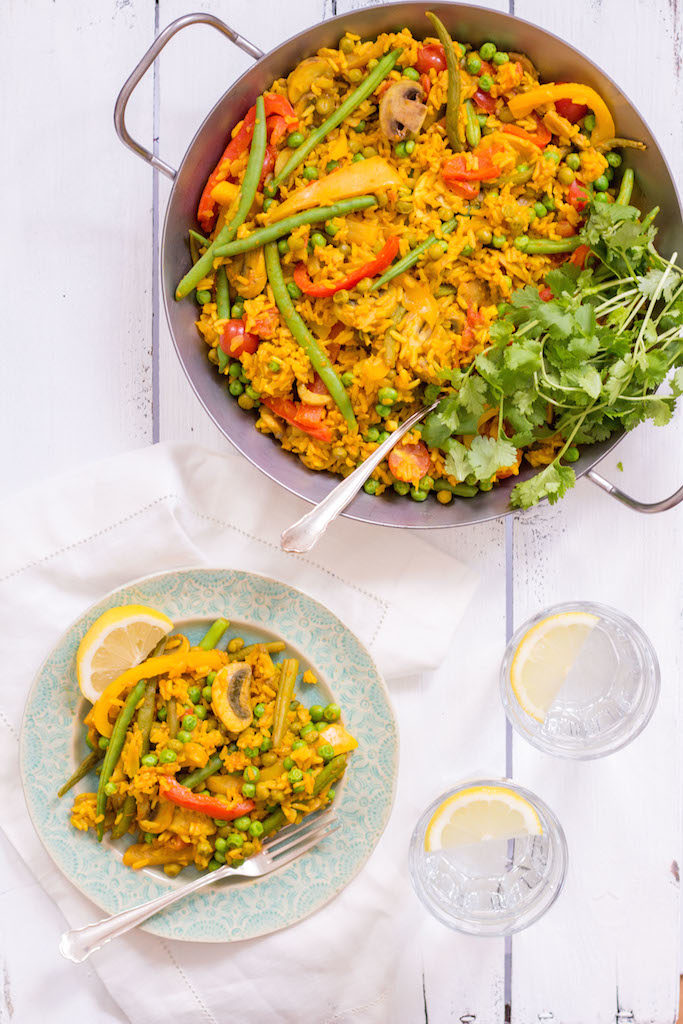 Turmeric Veggie Paella - plant based, gluten free, refined sugar free, vegetarian, vegan - heavenlynnhealthy.com