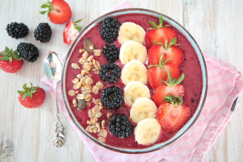 Acai Berry Smoothie Bowl