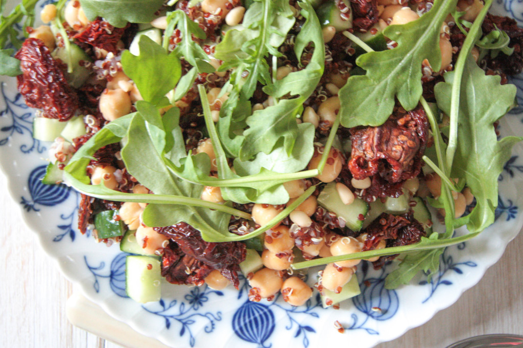 Quinoa, Chickpea and Sun-Dried Tomato Salad