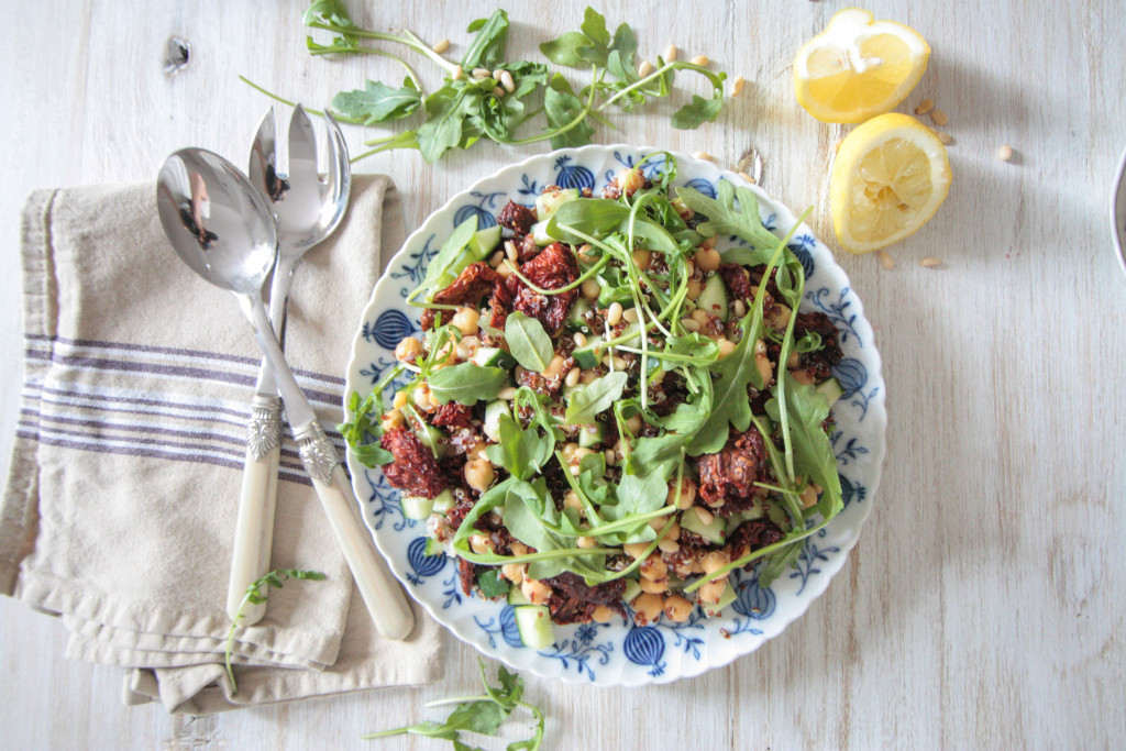 Quinoa, Chickpea and Sun-Dried Tomato Salad