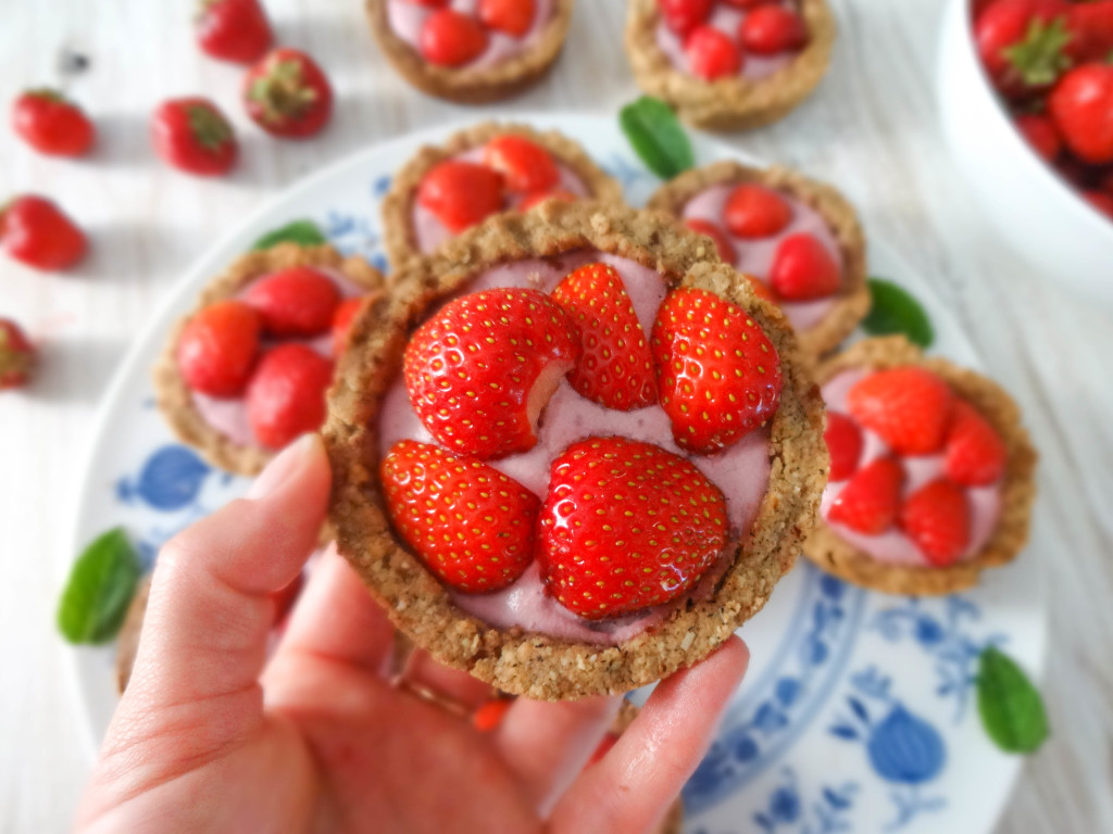 Strawberry Cream Tarts