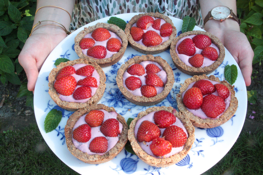 Strawberry Cream Tarts