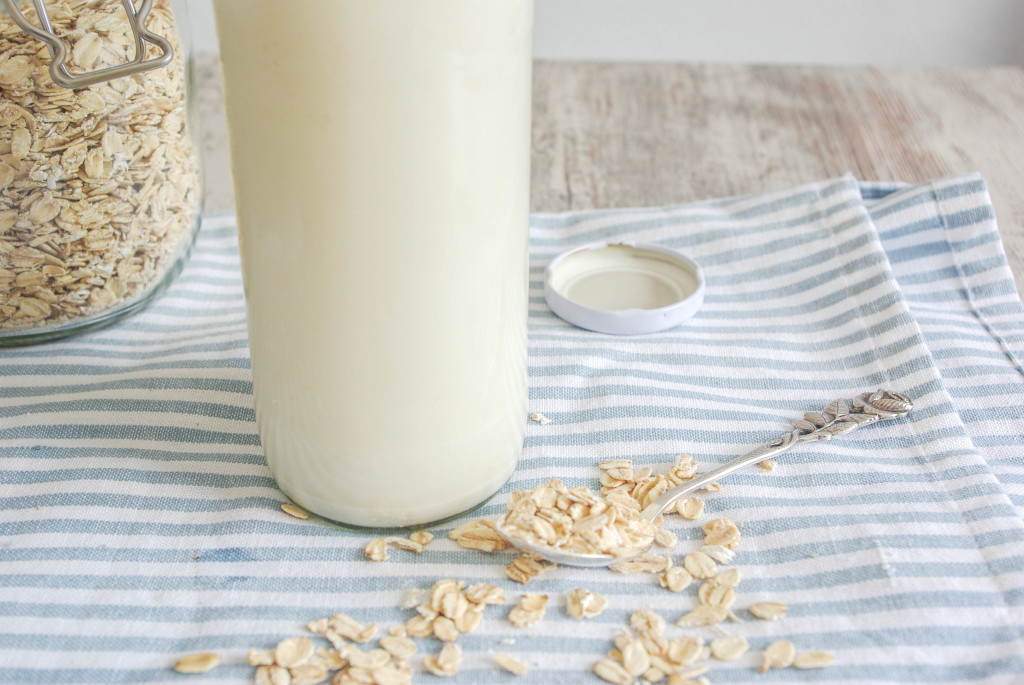 Homemade Oat Milk 