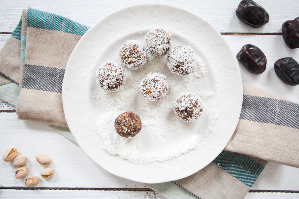 Superfood-Energy-Balls-4