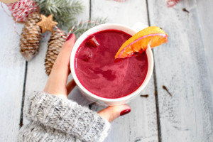 Beetroot and Apple Glögg (Hot Wine or Punch) - plant-based, gluten free, refined sugar free - heavenlynnhealthy.com