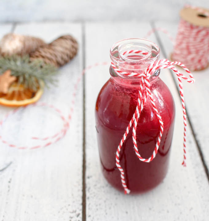 Beetroot and Apple Glögg (Hot Wine or Punch) - plant-based, gluten free, refined sugar free - heavenlynnhealthy.com