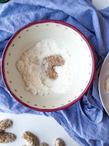 Healthy Vanilla Crescent Cookies - plant based, gluten free, refined sugar free - heavenlynnhealthy.com