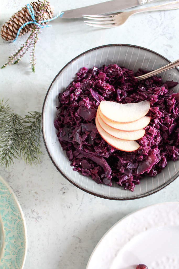 Spiced Apple Cabbage - plant based, vegan, gluten free, refined sugar free - heavenlynnhealthy.com