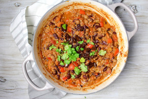 Bean and Buckwheat Chili with Dark Chocolate - plant-based, vegan, vegetarian, refined sugar free, gluten free - heavenlynnhealthy.com