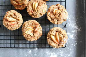 Healthy Apple-Cinnamon Muffins (with Avocado!) - plant based, vegan, vegetarian, refined sugar free, gluten free - heavenlynnhealthy.com