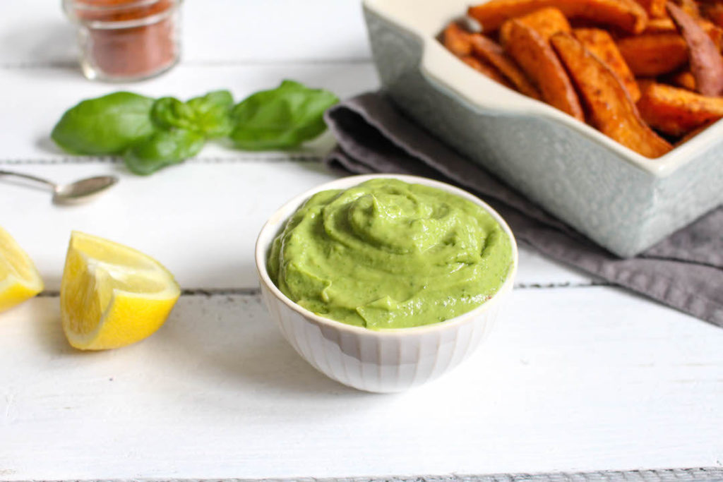 Harissa Spiced Sweet Potato Wedges with spicy Avocado Dip - plant based, gluten free, refined sugar free - heavenlynnhealthy.com