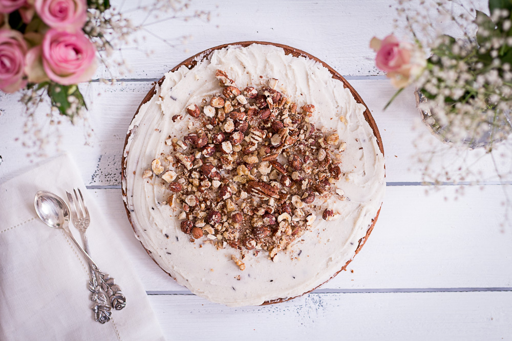 The best healthy carrot cake - plant-based, vegan, gluten free, refined sugar free - heavenlynnhealthy.com