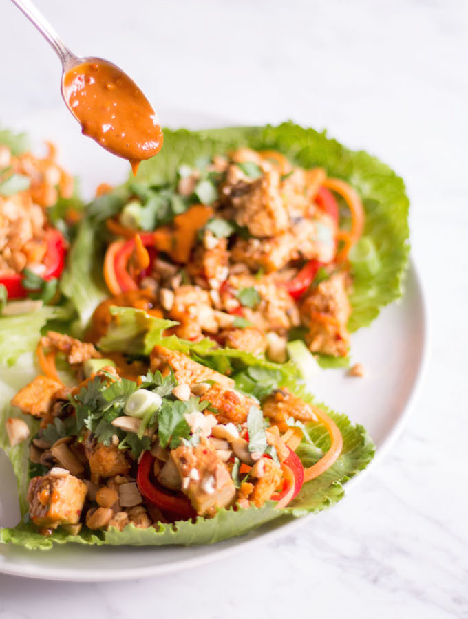 Thai Lettuce Wraps with Tofu and Peanut Chili Sauce - vegan, plant based, vegetarian, gluten free - heavenlynnhealthy.com