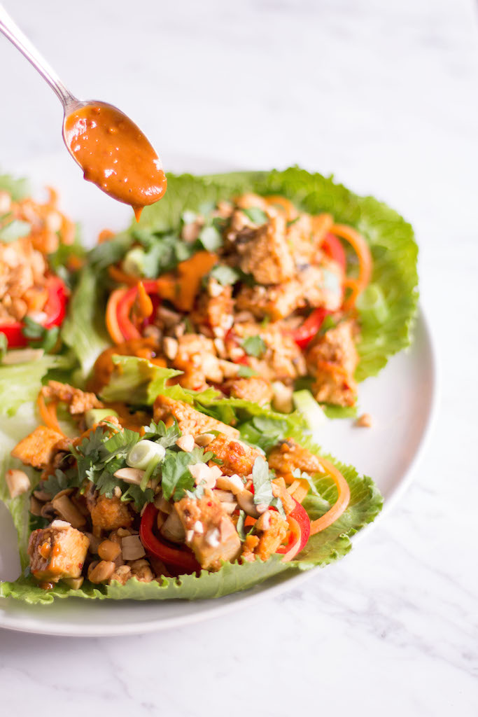 Thai Lettuce Wraps with Tofu and Peanut Chili Sauce - vegan, plant based, vegetarian, gluten free - heavenlynnhealthy.com