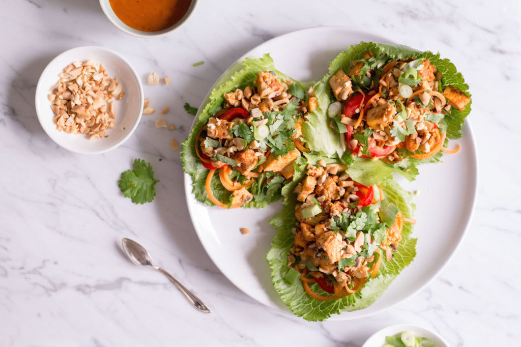 Thai Lettuce Wraps with Tofu and Peanut Chili Sauce - vegan, plant based, vegetarian, gluten free - heavenlynnhealthy.com