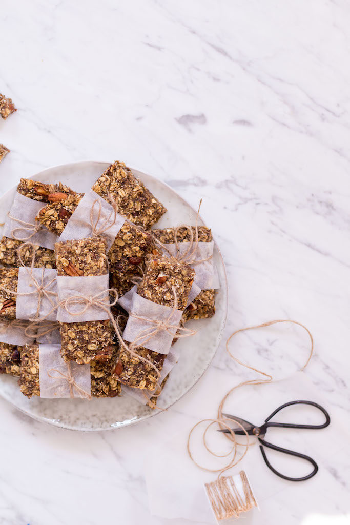 Homemade Amaranth Pecan Granola Bars - vegan, plant based, gluten free option, refined sugar free, healthy - heavenlynnhealthy.com