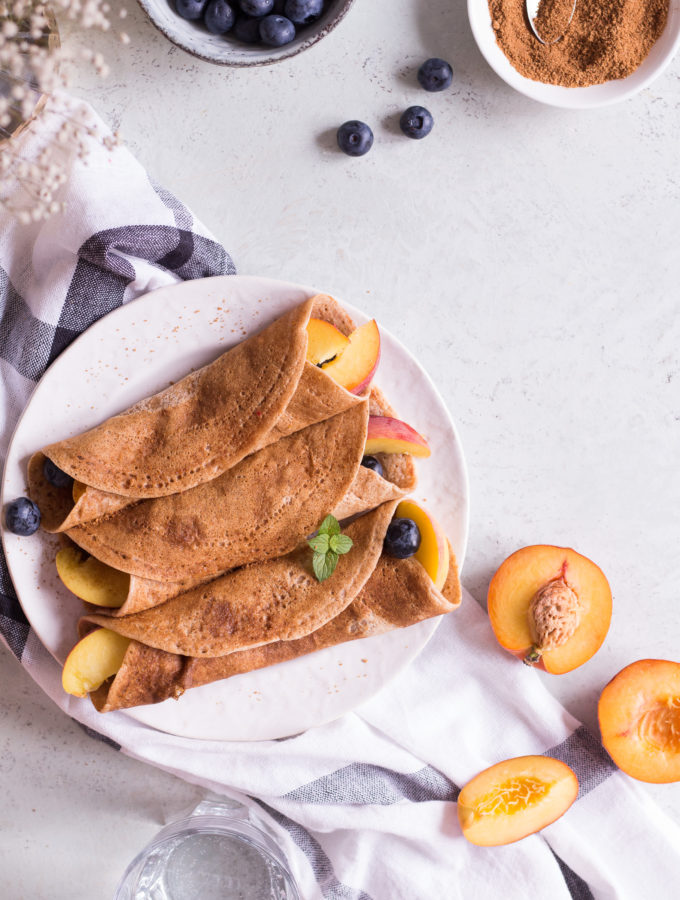 The best healthy crepes - vegan, plant based, gluten free, refined sugar free, healthy - heavenlynnhealthy.com