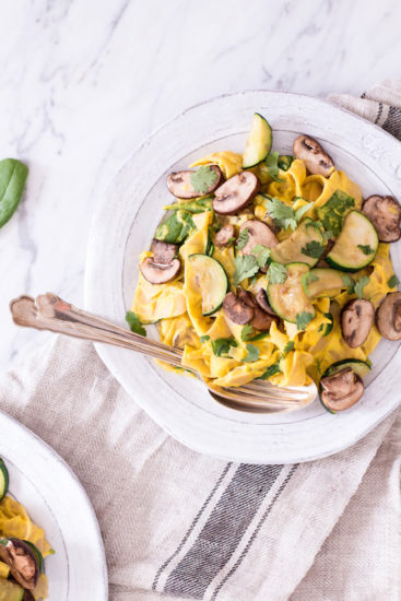 Creamy Pumpkin Alfredo Sauce with Cashews and Sage - plant based, vegan, gluten free, refined sugar free, dairy free - heavenlynnhealthy.com