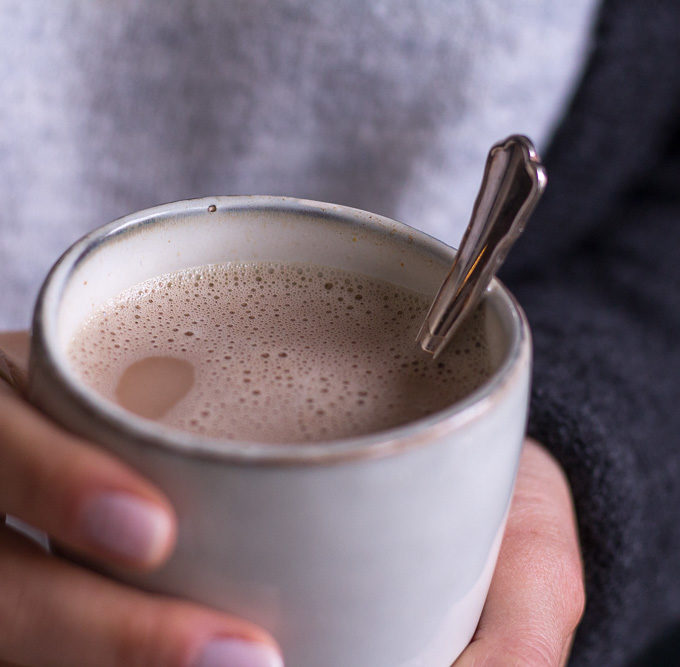 Hot Superfood Chocolate - vegan, plant based, refined sugar free, gluten free - heavenlynnhealthy.com