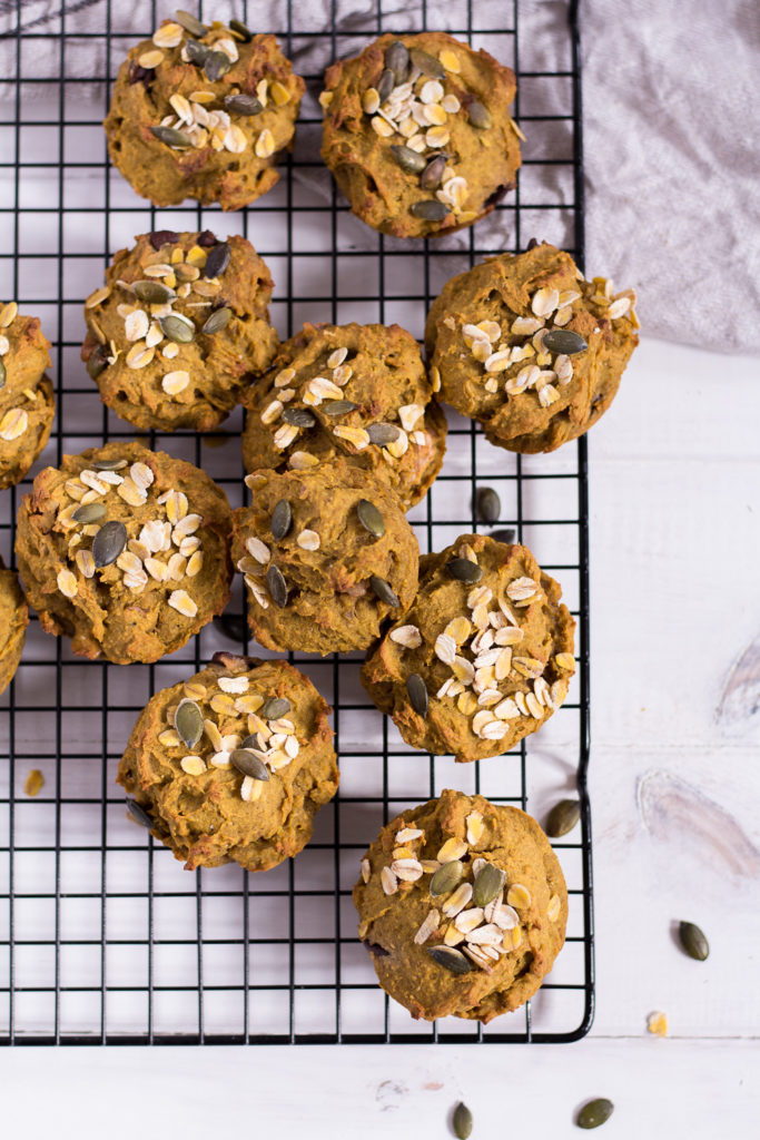 Healthy Pumpkin Muffins - vegan, plant based, refined sugar free, gluten free - heavenlynnhealthy.com