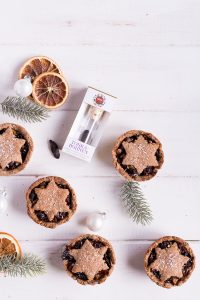 Healthy Mince Pies - vegan, plant based, gluten free, refined sugar free - heavenlynnhealthy.com