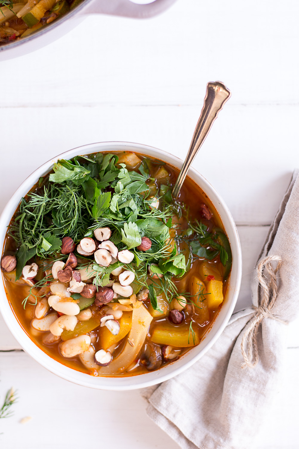 Cannellini Bean Stew with Hazelnuts and Dill - plant-based, vegan, gluten free, refined sugar free - heavenlynnhealthy.com