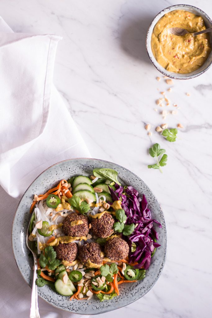 Vietnamese Banh Mi Bowl with plant based quinoa meatballs - - plant-based, vegan, gluten free, refined sugar free - heavenlynnhealthy.com