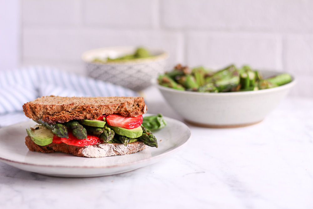 Asparagus Sandwich with Pea Basil Creme - plant-based, vegan, gluten free option, refined sugar free - heavenlynnhealthy.com