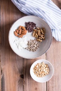 Overnight Oats - my favorite basic recipe - plant-based, vegan, gluten free, refined sugar free - heavenlynnhealthy.com