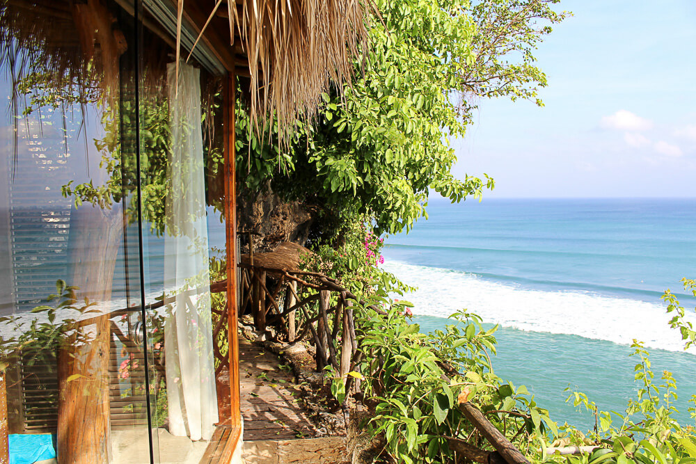 Healthy Bali Guide - Uluwatu, Bingin & South Bali - restaurants, eco lodges and health spots - heavenlynnhealthy.com