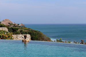 Healthy Bali Guide - Uluwatu, Bingin & South Bali - restaurants, eco lodges and health spots - heavenlynnhealthy.com