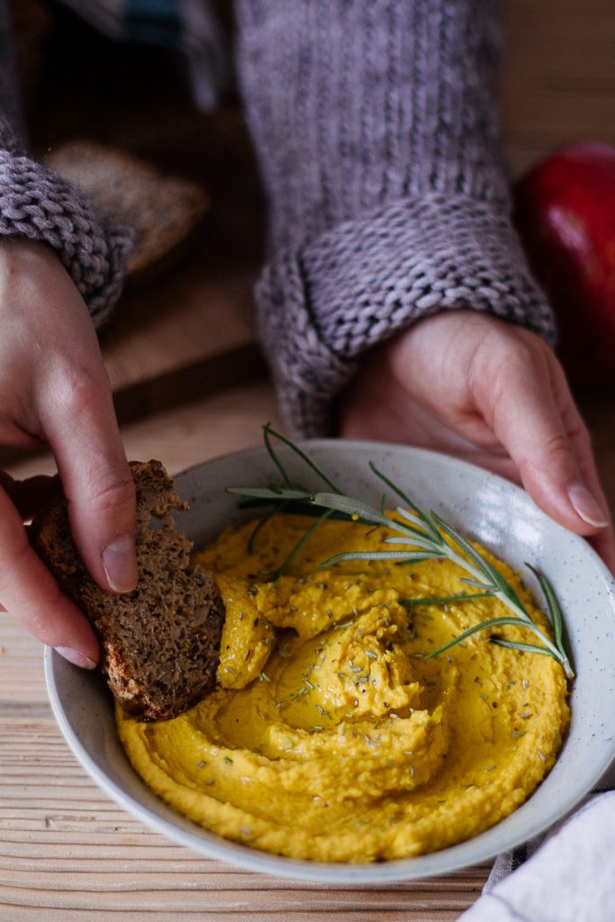 Amazing Pumpkin Hummus - plant-based, vegan, gluten free, refined sugar free - heavenlynnhealthy.com