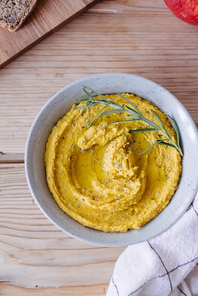 Amazing Pumpkin Hummus - plant-based, vegan, gluten free, refined sugar free - heavenlynnhealthy.com