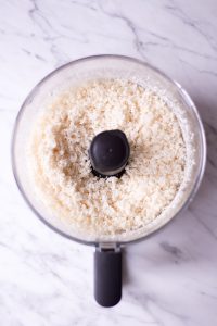 Crunchy Apple Cauliflower Salad with Apple Dressing - plant-based, vegan, gluten free, refined sugar free - heavenlynnhealthy.com