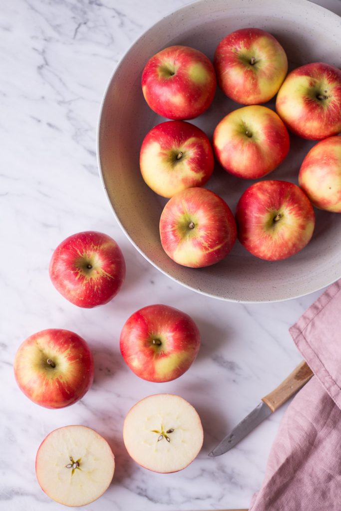 Crunchy Apple Cauliflower Salad with Apple Dressing - plant-based, vegan, gluten free, refined sugar free - heavenlynnhealthy.com