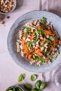 Quick and easy tomato spinach pasta - plant-based, vegan, gluten free, refined sugar free - heavenlynnhealthy.com