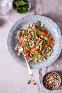 Quick and easy tomato spinach pasta - plant-based, vegan, gluten free, refined sugar free - heavenlynnhealthy.com