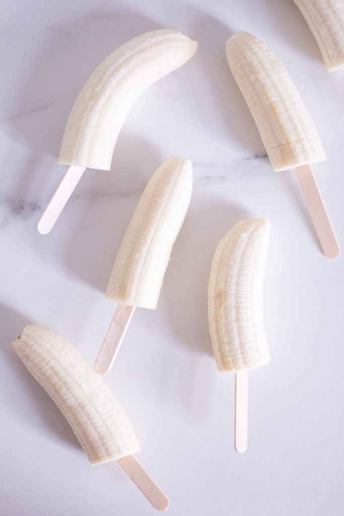 Frozen chocolate covered banana popsicles - plant-based, vegan, gluten free, refined sugar free - heavenlynnhealthy.com