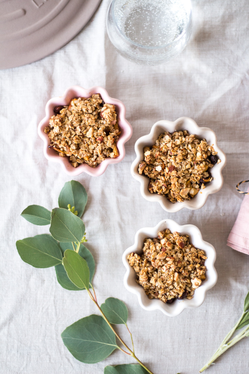 My 2018 healthy Christmas dinner menu - winter kale salad, lentil patties, hassleback vegetables and mini crumbles - plant-based, vegan, gluten free, refined sugar free - heavenlynnhealthy.com