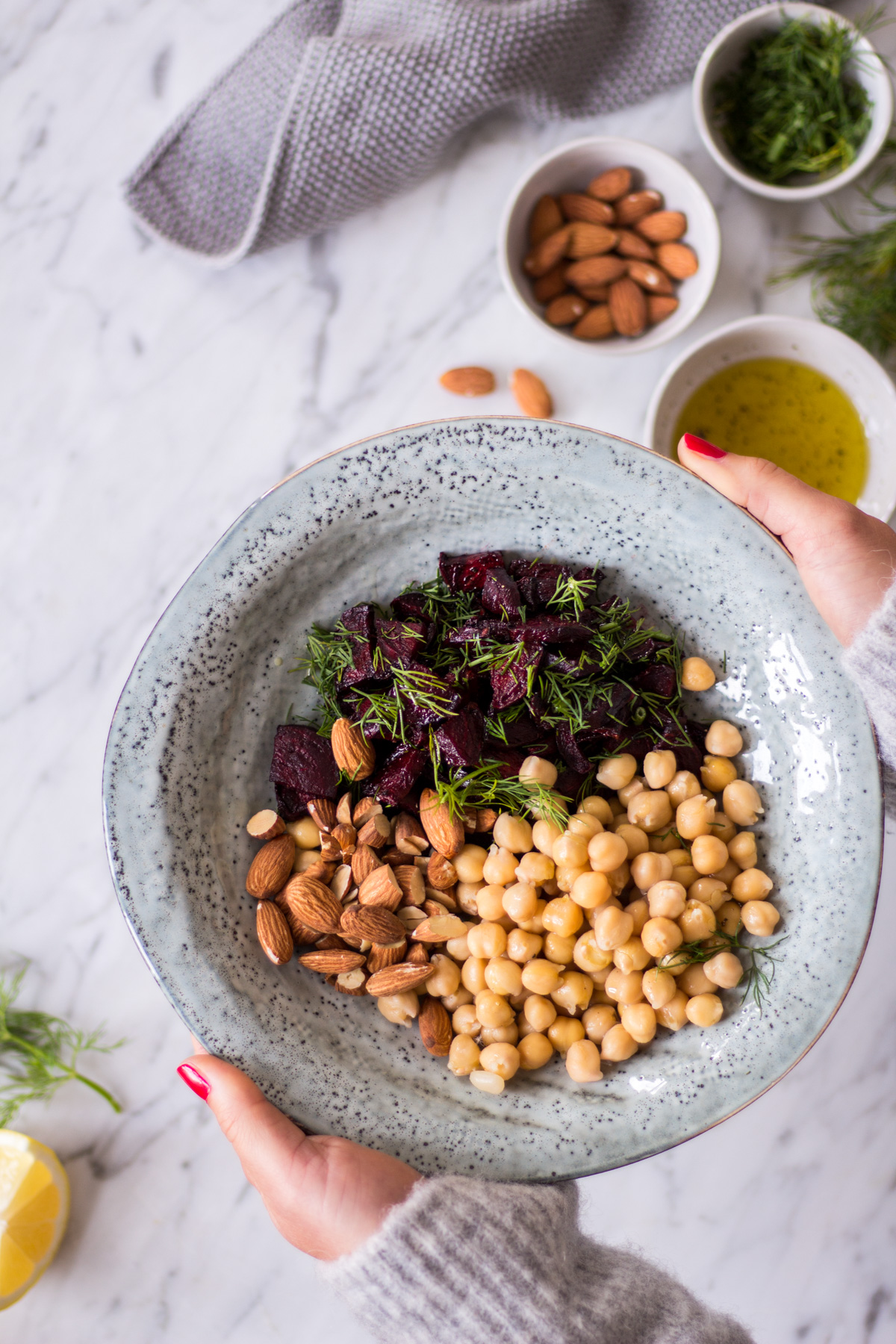 4 mason jar salads to go - Heavenlynn Healthy