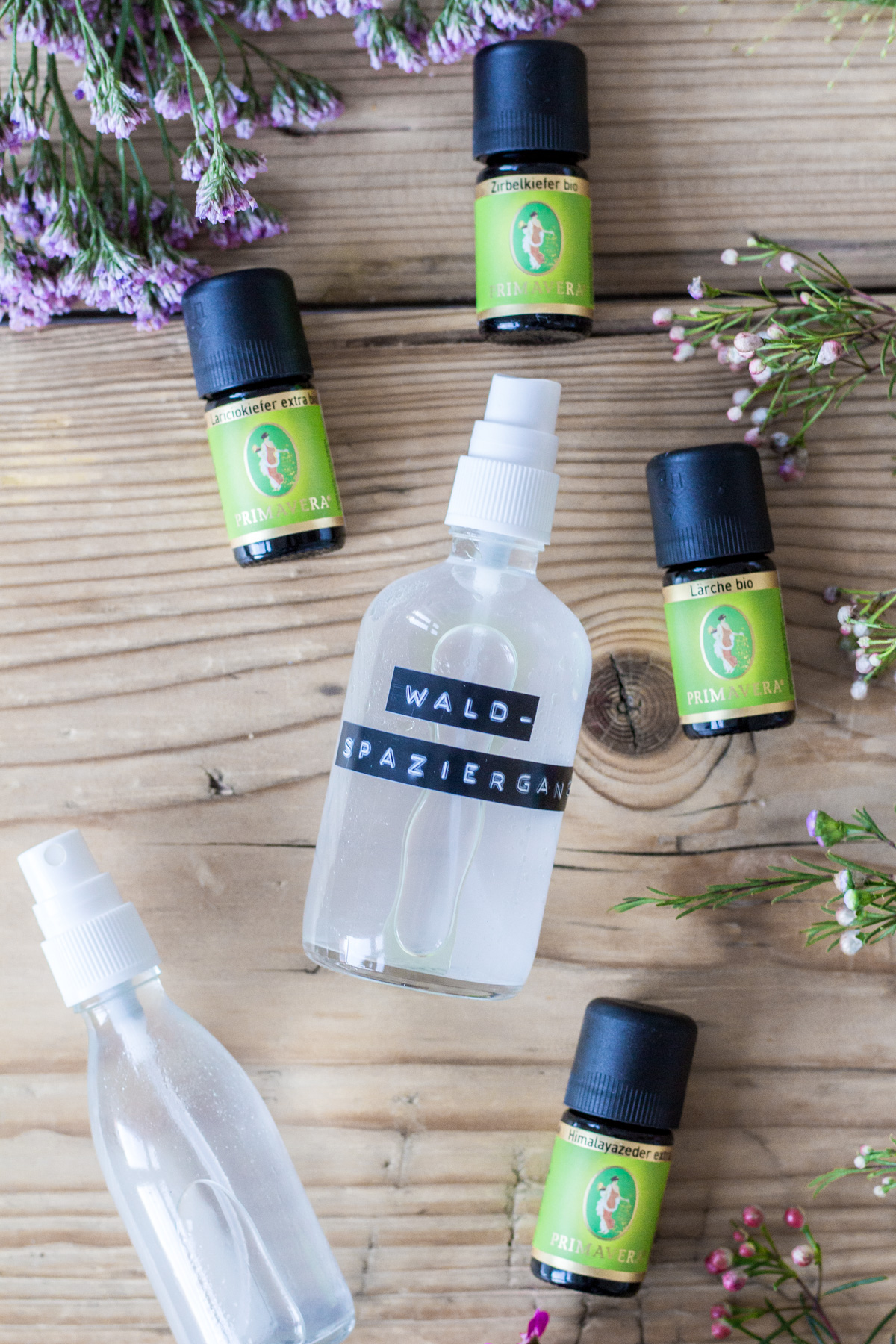 Homemade Warm Vanilla Room Spray {with essential oil} - One Essential  Community