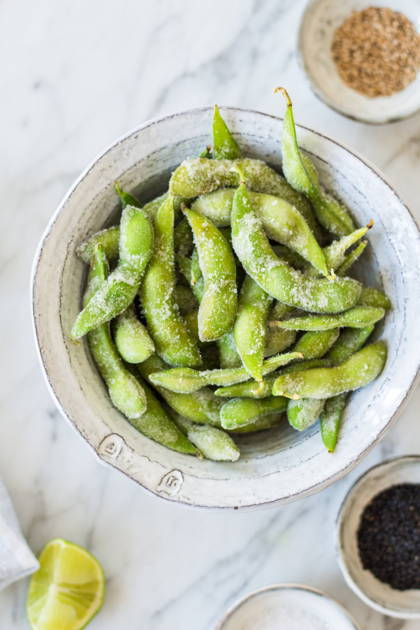 Edamame with sea salt and sesame seeds - Heavenlynn Healthy